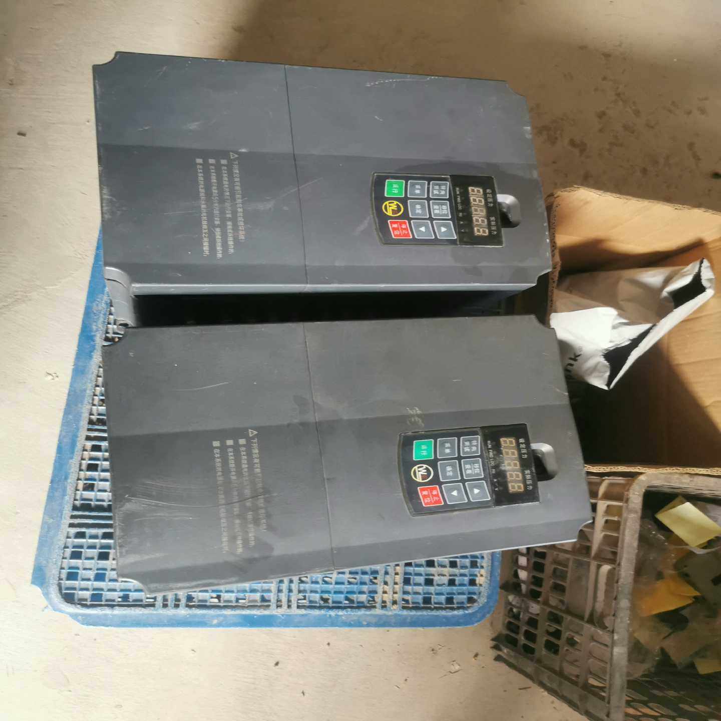 变频器E612x-18.5G-4T 18.5KW实物图 质保{议价}