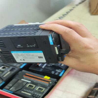 【议价】汇川H5U-1614MTD和H5U-1614MTDA8