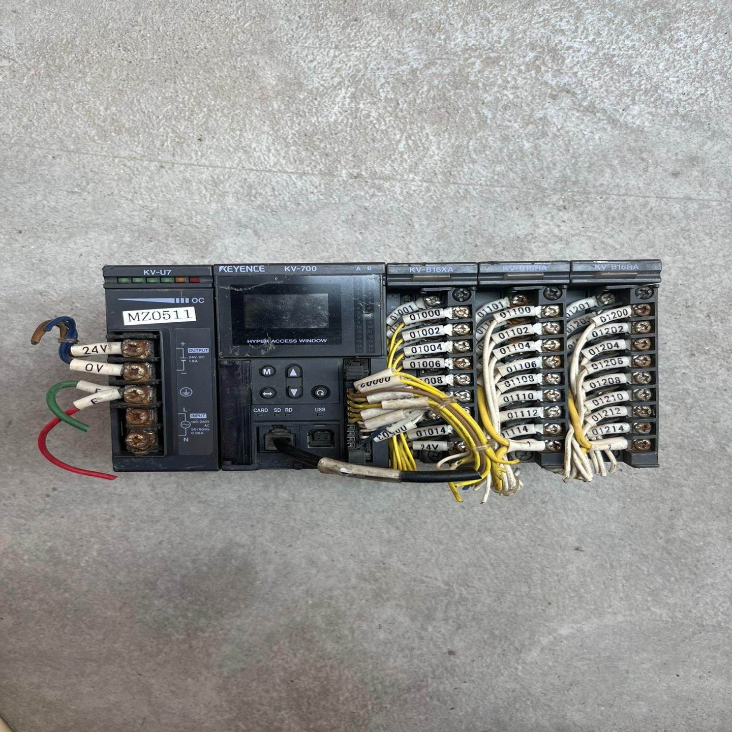 询价~基恩士KV700 PLC 拆机一套