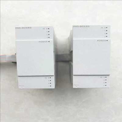 (询价)三菱5U模块FX5-8EX/ES，成色如图，功能包好，有2个