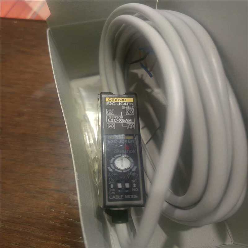 欧姆龙耐高温放大器 E2C-JC4CH-1 E2C-JC4E（崽载电子）