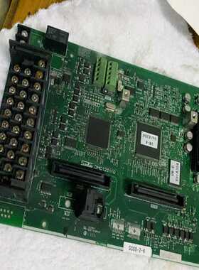 三垦30KW主板，包功能，成色如图，DMC12011G。【侨报商行】