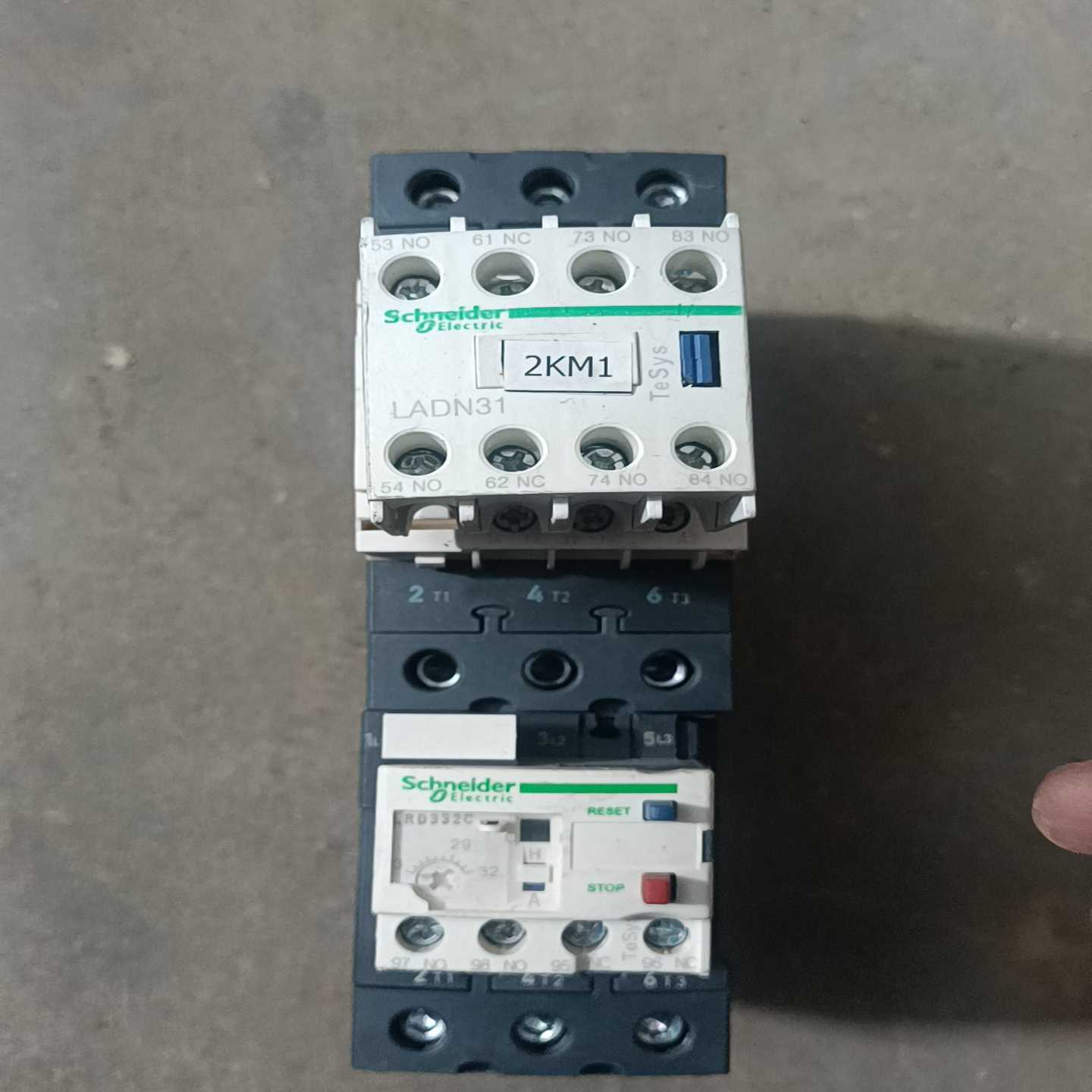 LC1D50A配套LADN31C332C热过载继电保护~询价