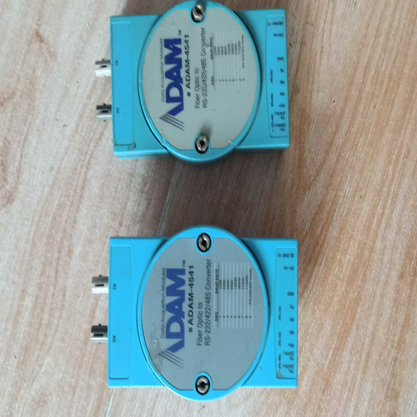 【星慕电子】ADAM-4541 实物图拍摄