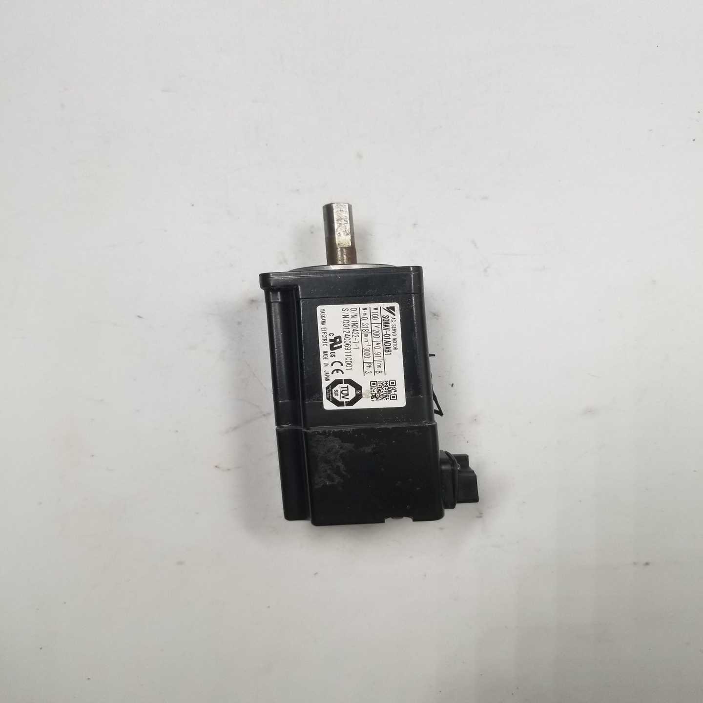 SGMAV-01ADAB1 安川伺服电机（咳咳电子）