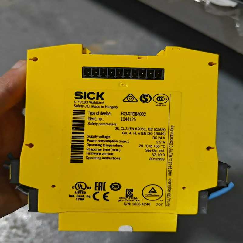 拆机 德国施克SICK安全继电器 1044125 FX3-X【鑫鑫商铺】