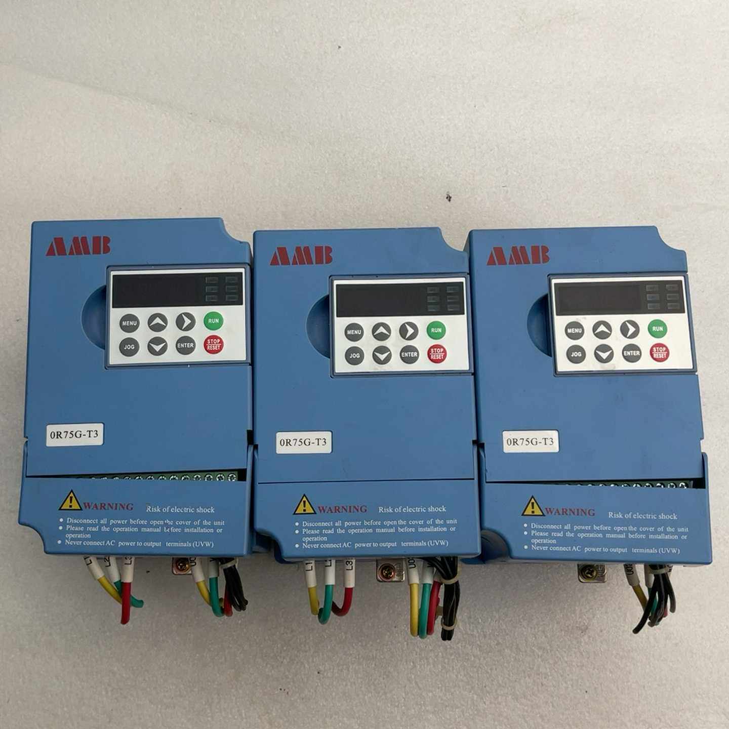 (询价)安邦信变频器AMB100-0R7G-T3三台0.75kw 3