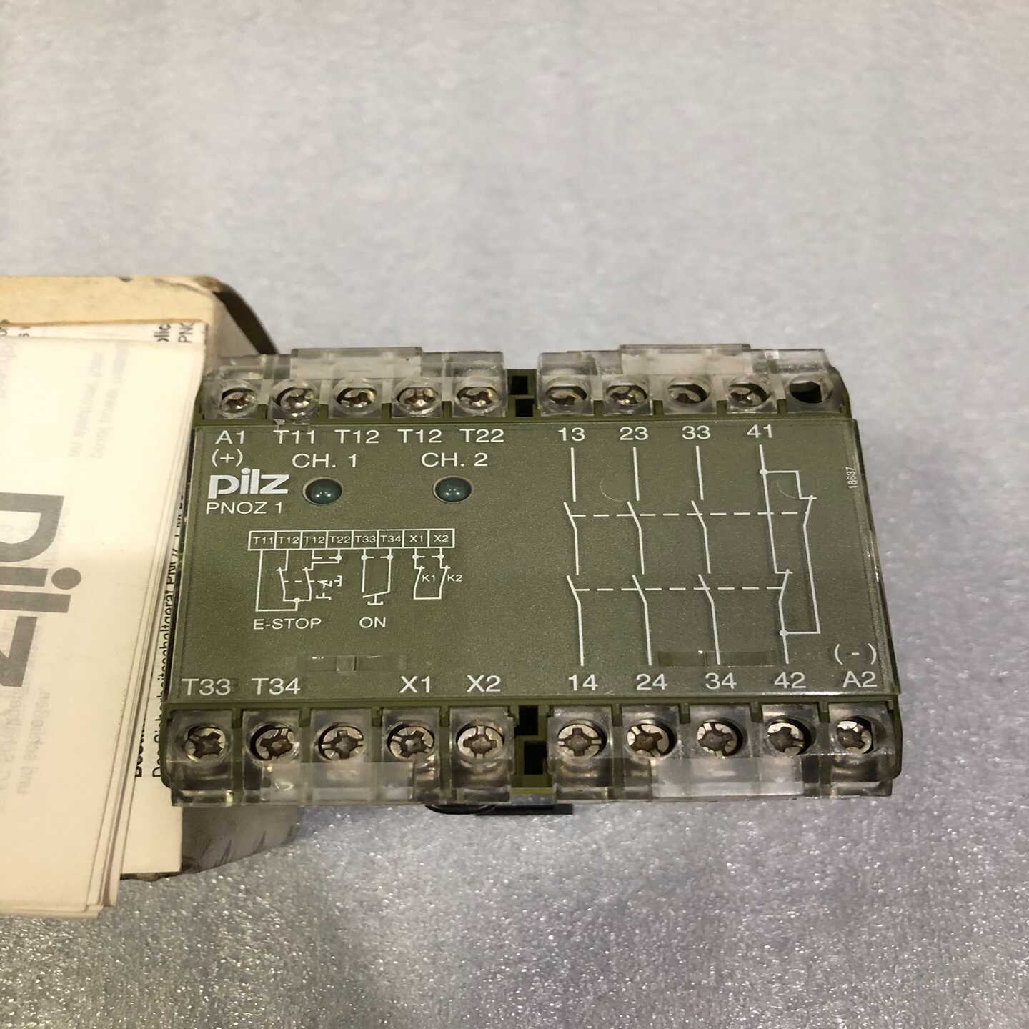 PILZ 皮尔兹安全继电器PNOZ 1 24VDC 3S1O(佳毅工控)