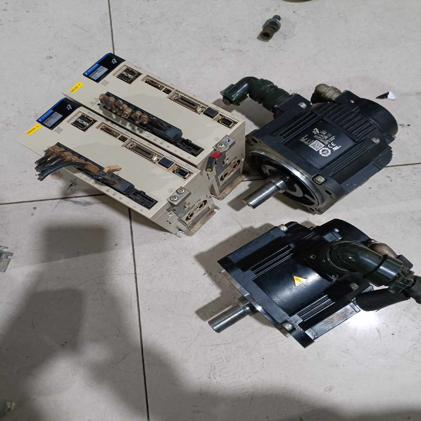 安川伺服驱动，SGD7S-7R6A10A002，SGM7G-【卡奥电子】