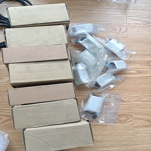 (询价)未拆封台湾产T-FVB-02525同轴光源，共55个，8