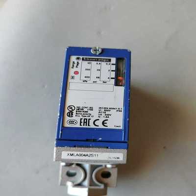 (询价)压力开关传感器XMLA004A2S11，实物如图议价，