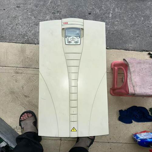 ABB变频器75kw（ACS550-01-180A-4）~询价