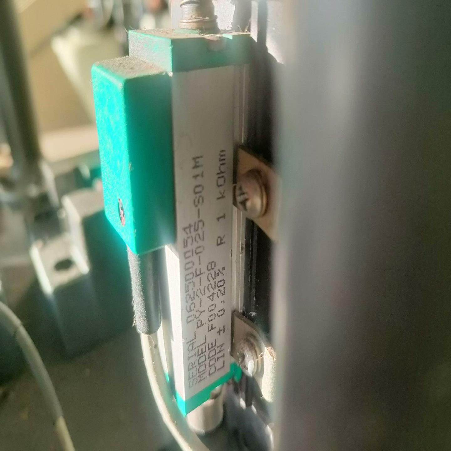 电子尺 PY－2－F-025－S01M（gg设备）