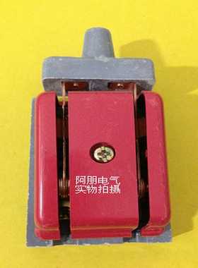 熔丝闸刀HK2P-32/2 30A刀开关 HK2P-63/2 60A 全铜 红色