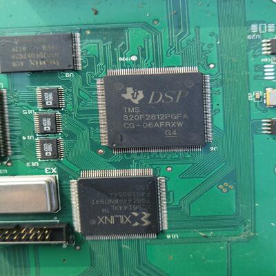 320F2812PGFA XC95144XL TQG144A