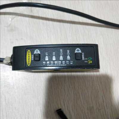 邦纳R58色标传感器，R58ECRGB1，（耶耶电子）