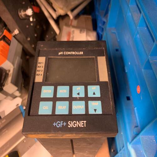 +GF+ SIGNET pH 控制器 3-9030 1~询价