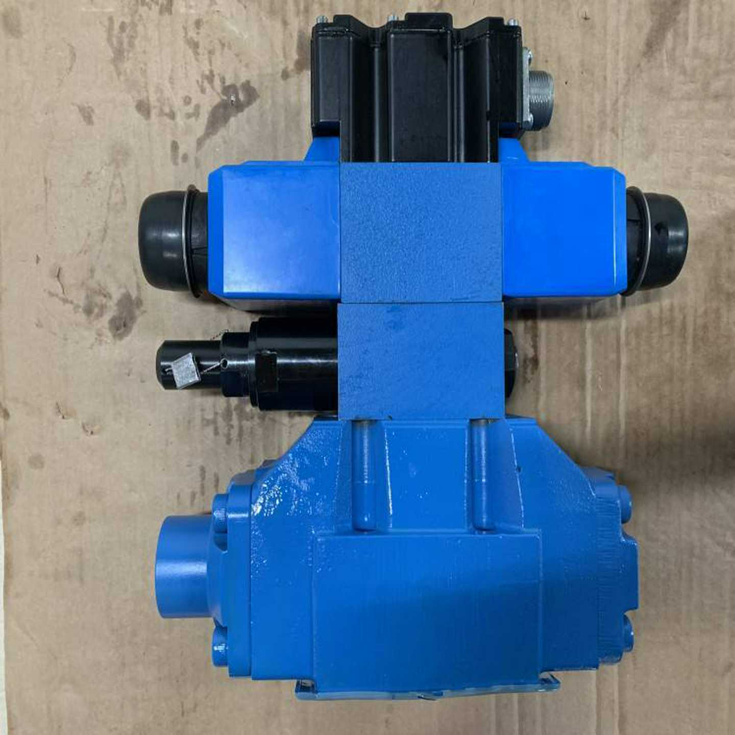 美国/伊顿KBDG5V-5-2C90N-X-H-Ml1-PE7-H1-10比例阀