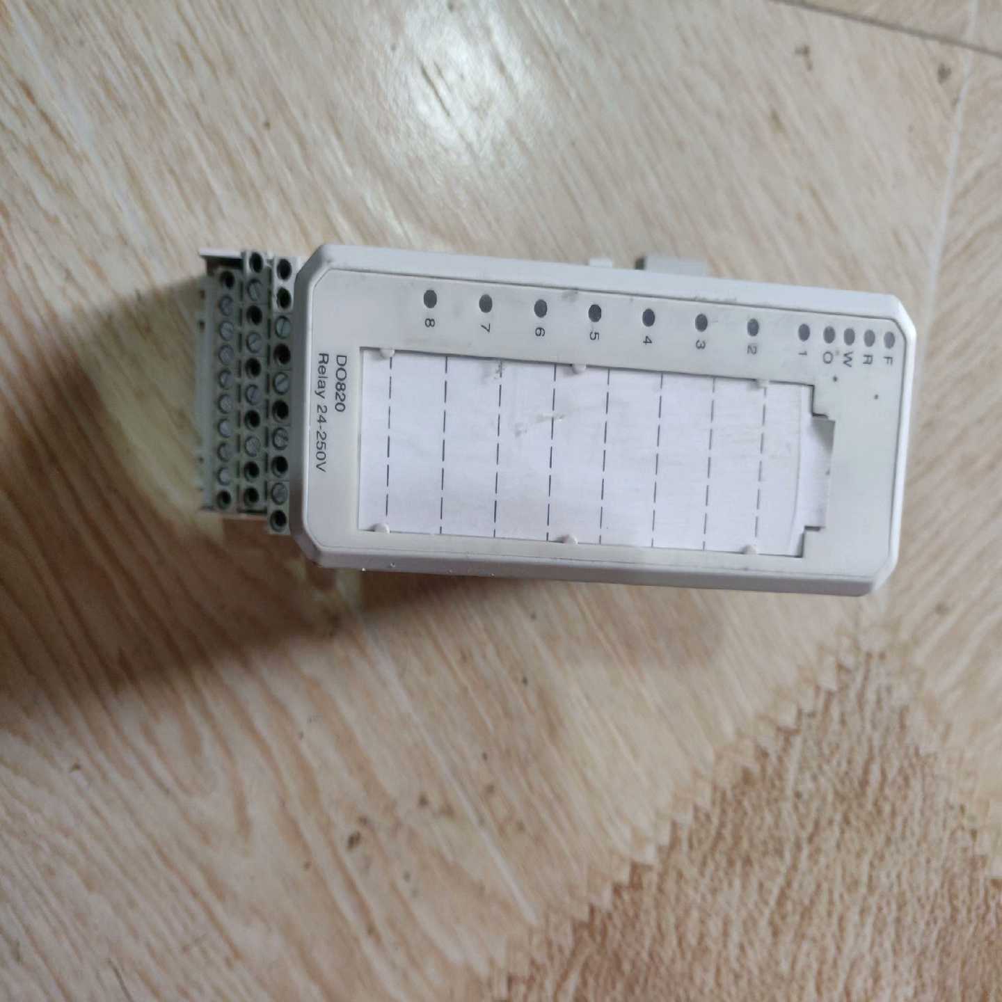ABB电源模块DO820带底座TU811V1  议价~询价