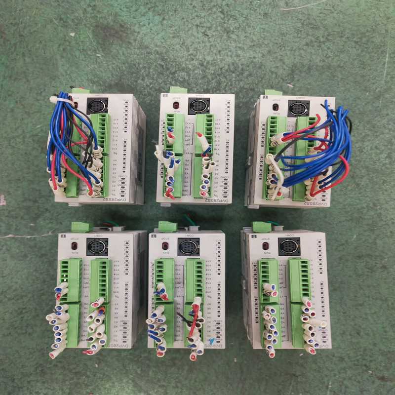 DVP28SS211T台达年份新成色新漂亮有6台手快有手慢无【鑫鑫商