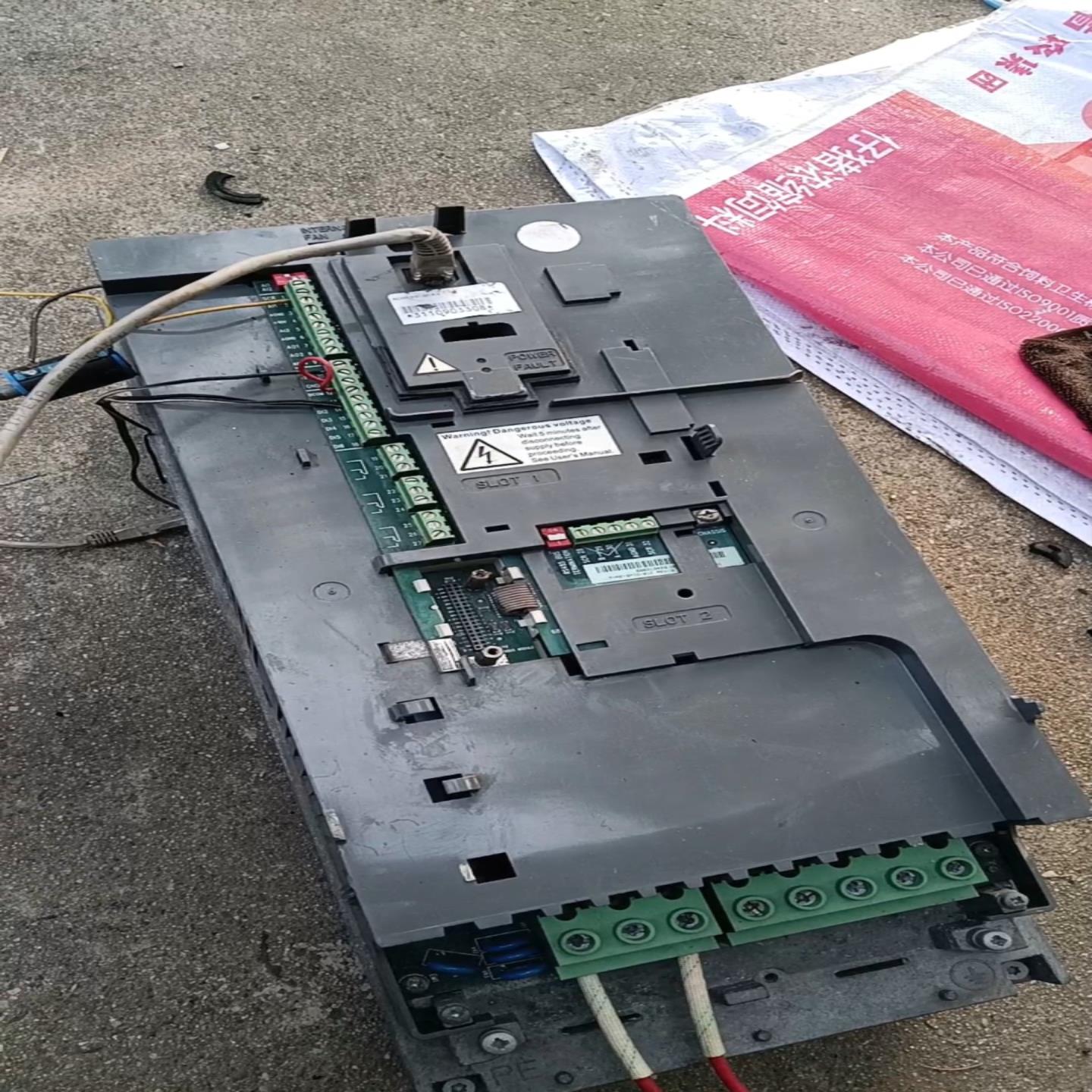 ABB变频器acs510-01-031a-4，15kw，【落红设备】