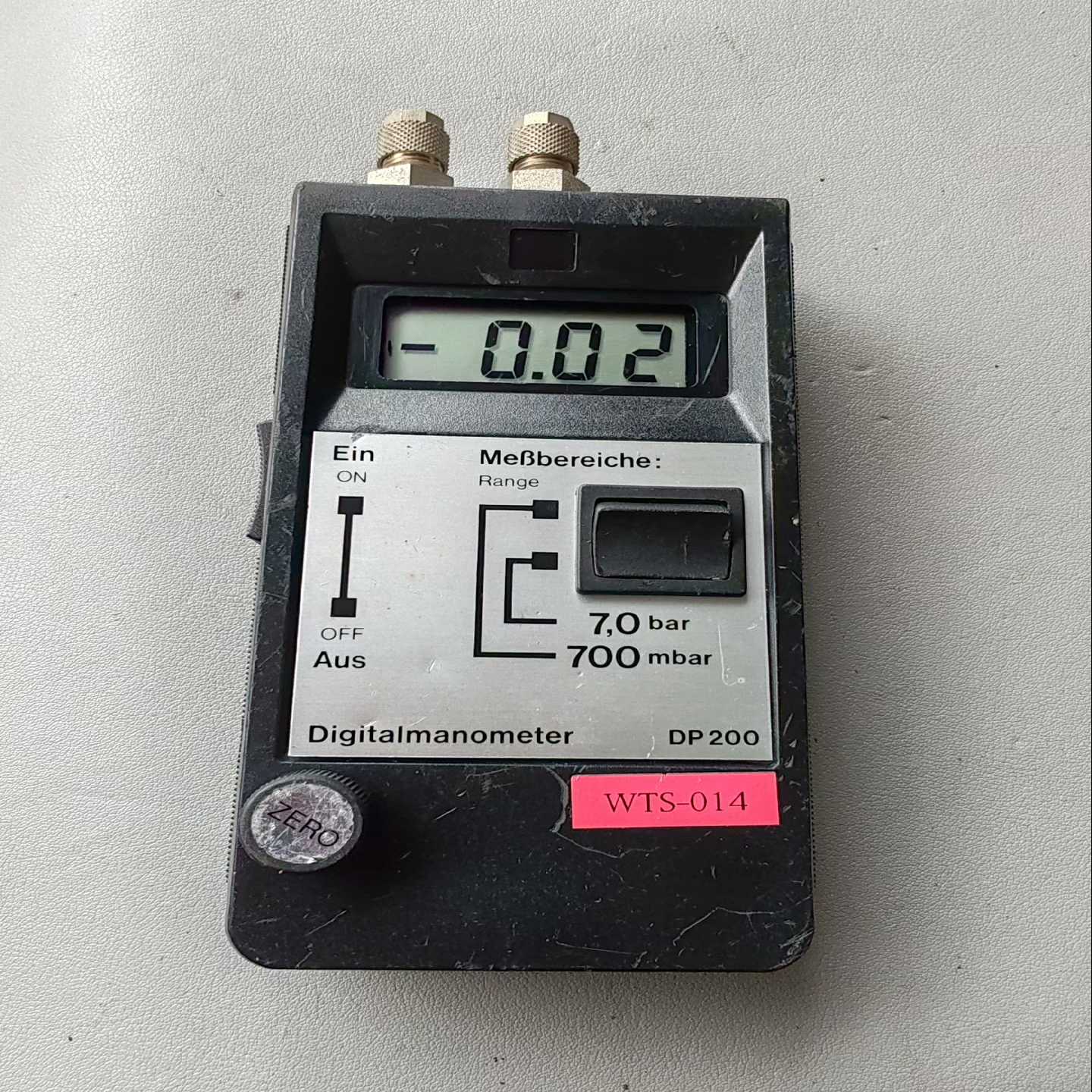 Digital manometer数字压力表Dⅰgⅰt&al【侨报商行】