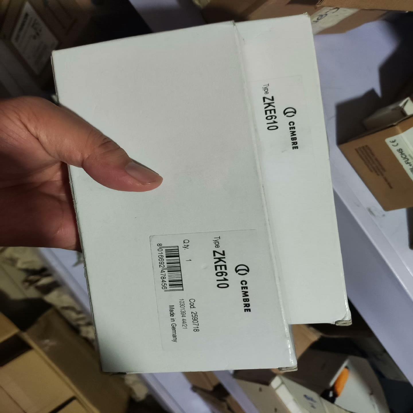 Cembre ZKE610 全新原装袋包装未开封库存两个（瓠子电子）