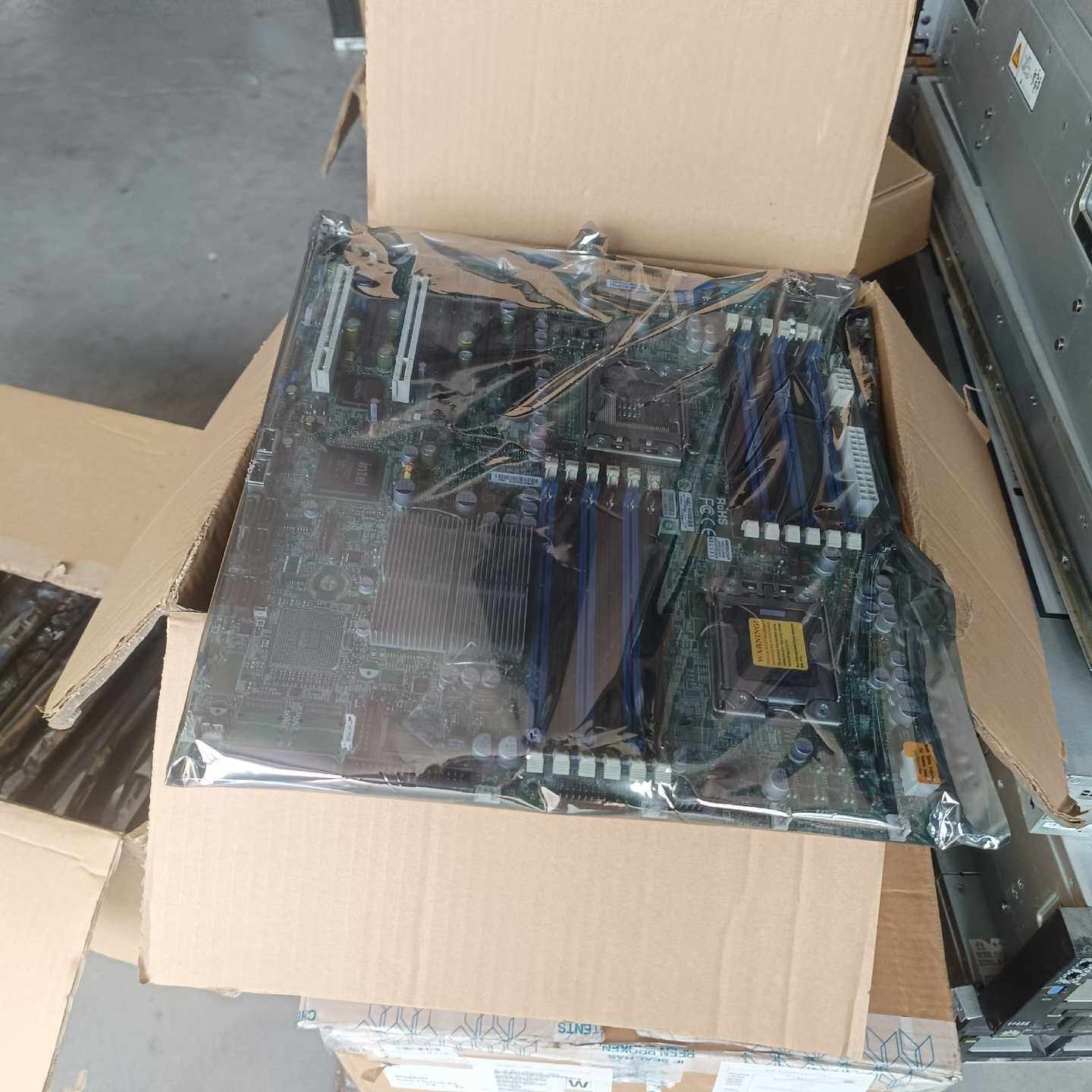 超微  X8DTI-F 1366针 双路X58服务器主板 X