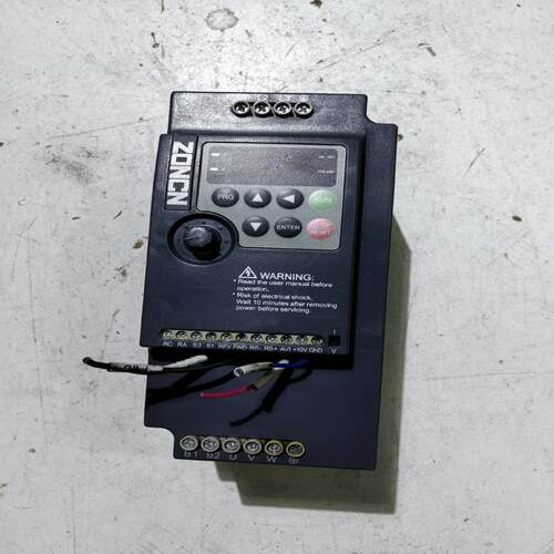 众晨变频器5.5KW PQ300-5R5G-4 ，已~询价