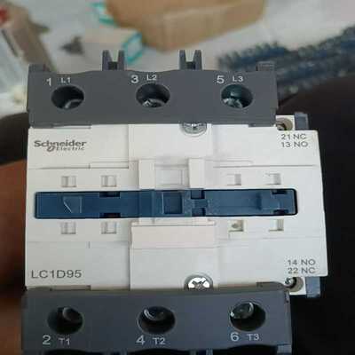 议~施耐德LC1D95交流接触器 电压220V 成色漂亮