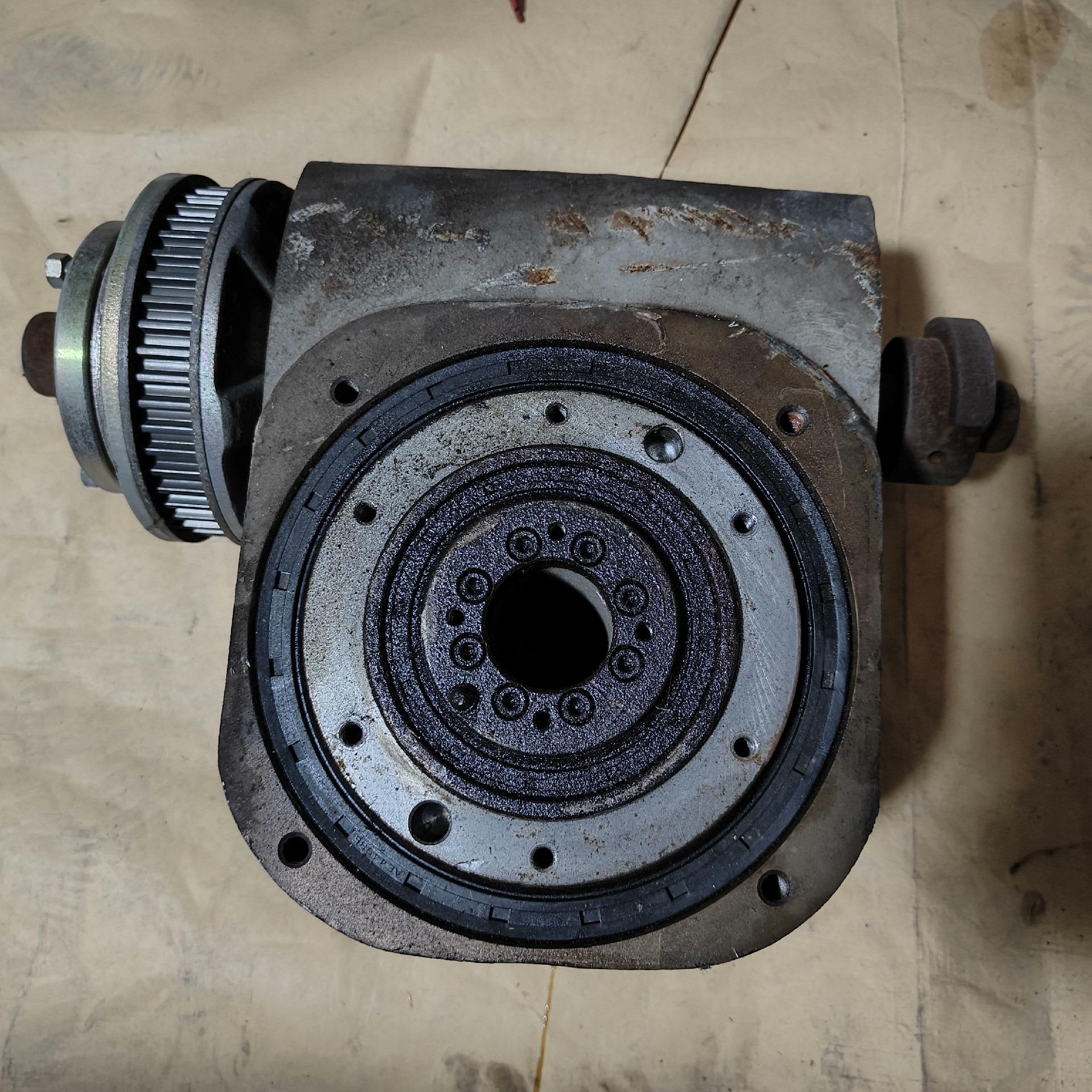 SANDEX分割器9AD，一台，，旋转顺畅。~询价