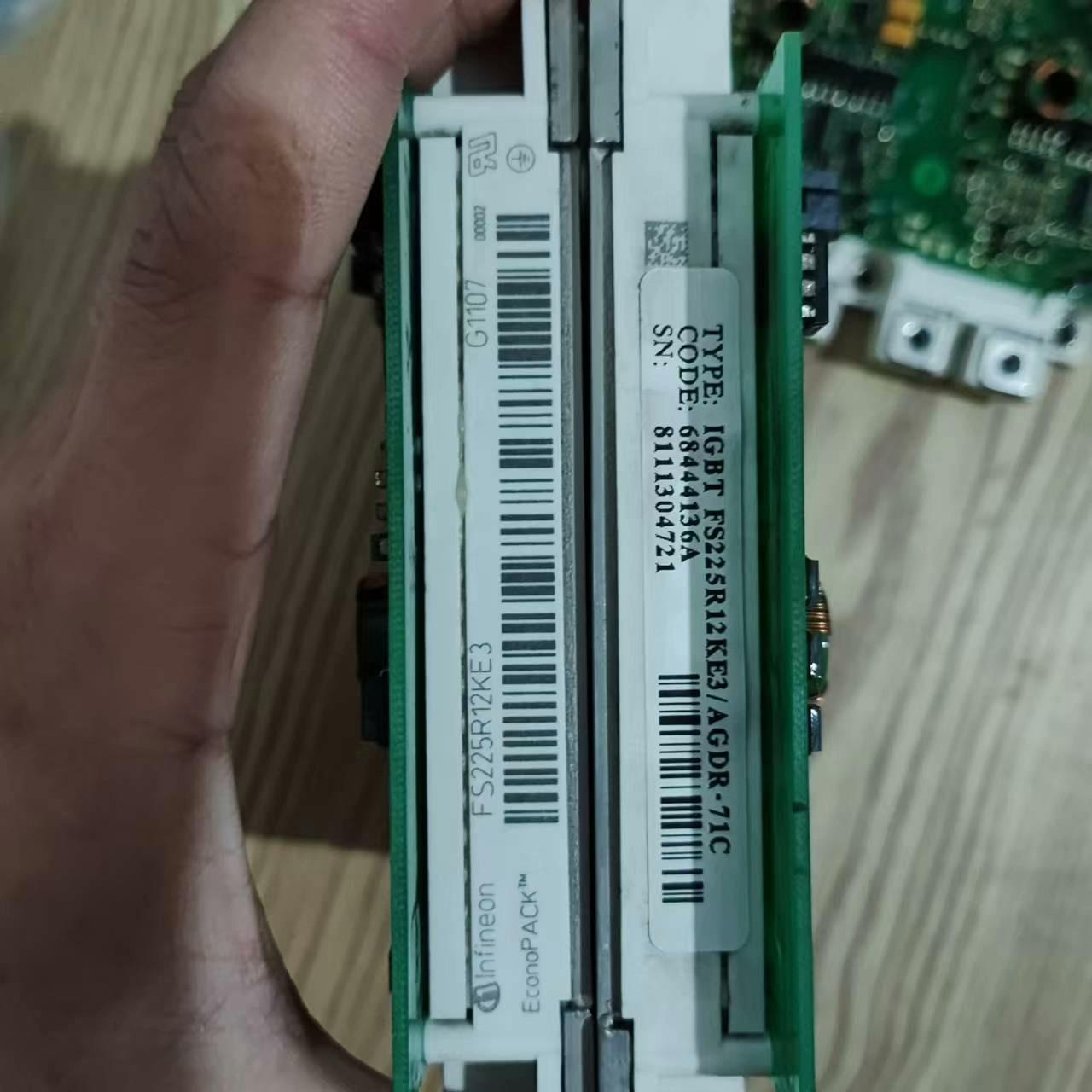 FS225R12KE3AGDR71C原装拆机实物如图 成色（瓠子电子）