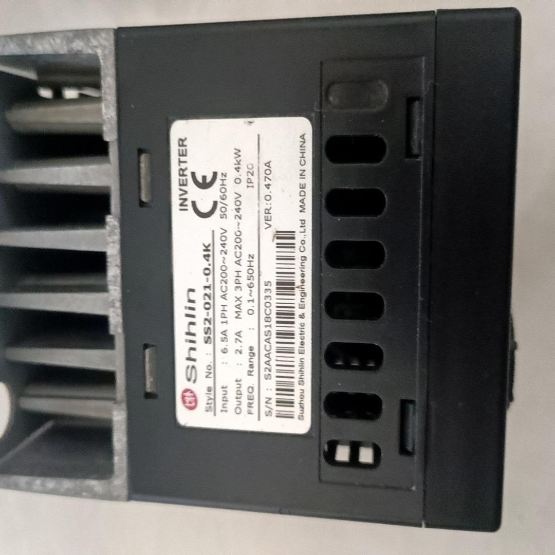 士林变频器SS2-021-0.4k  220V     0.~询价