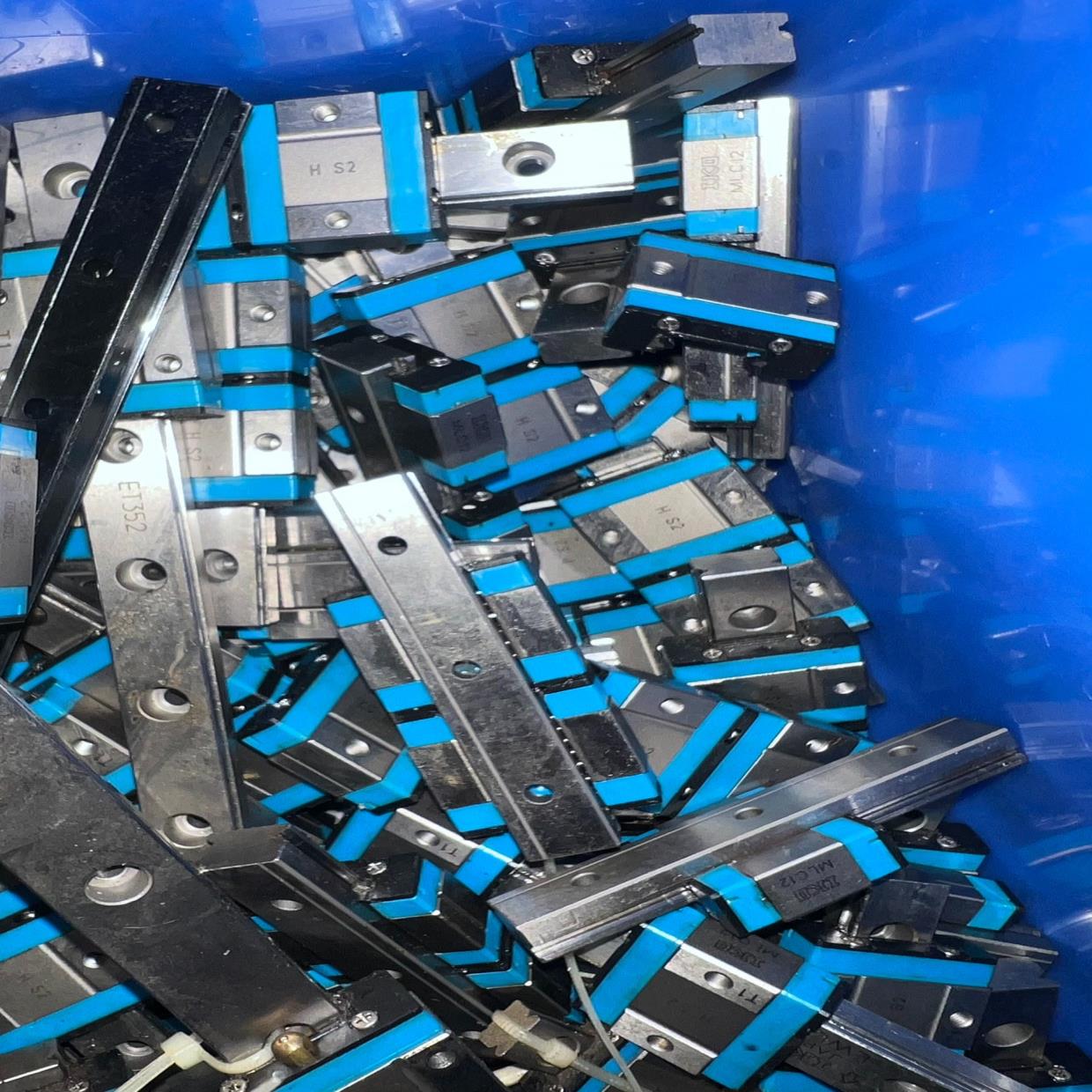 IKO MLC12 二孔滑块 件 成色非常好 几乎全~询价