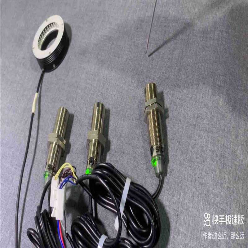议~SICK西克GR18系列光电传感器:
