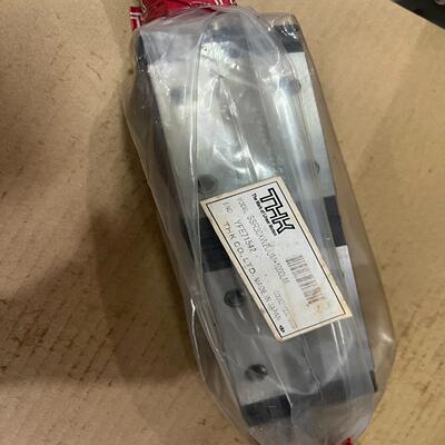 正品THKSSR30系列SSR30XW2UUM1000--议价商品