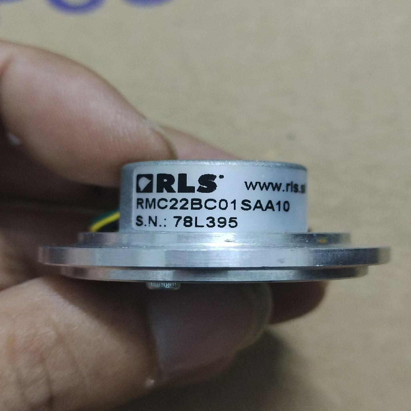 RLS编码器RMC22BC01SAA10,成色如图所示,功能~询价