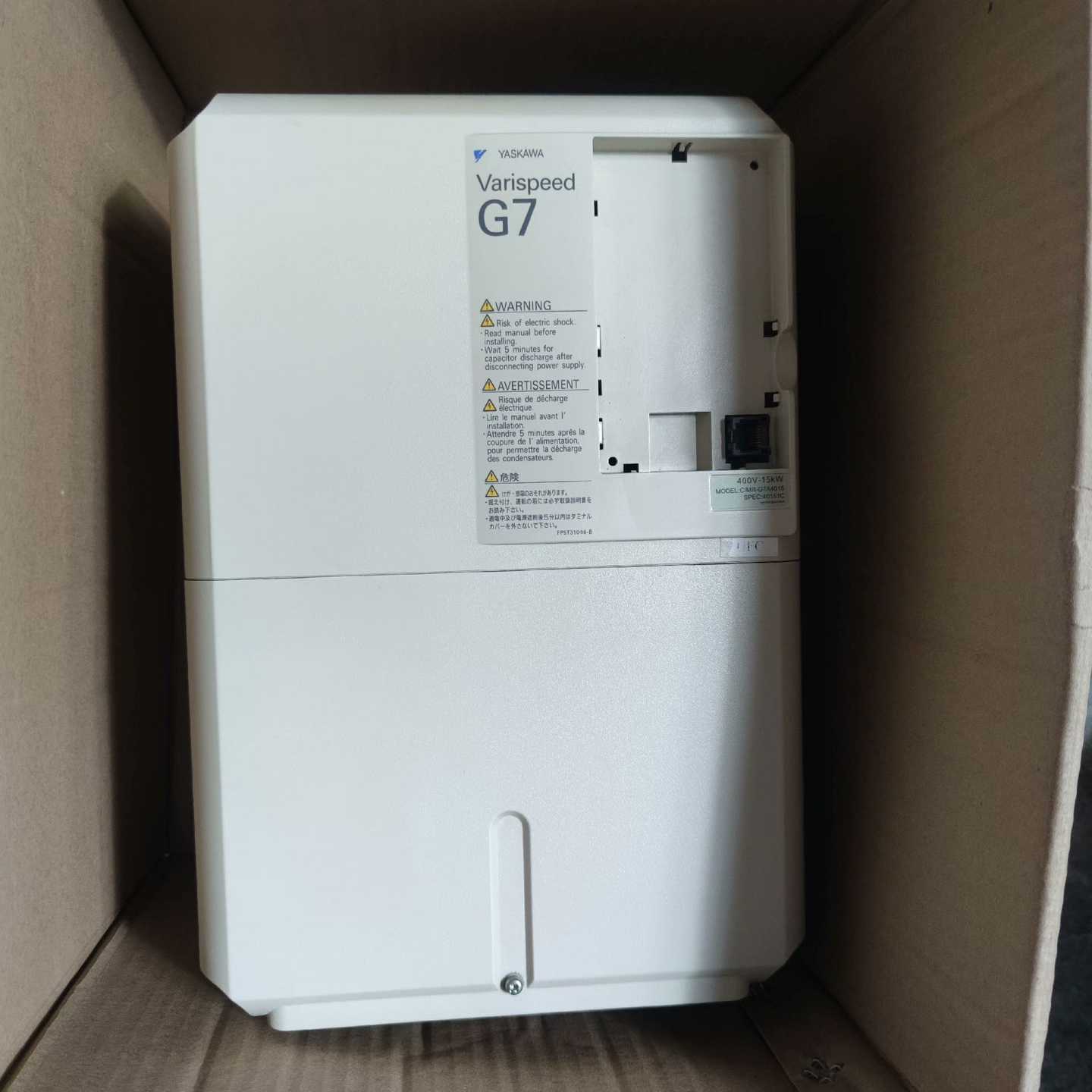 九成新安川G7变频器 CIMR-G7A4015 15KW 4（得多机械）