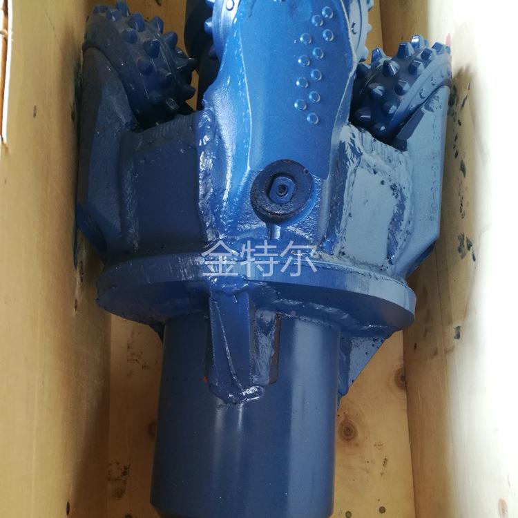 20198888825年号三牙轮钻齿头异型镶牙轮钻头