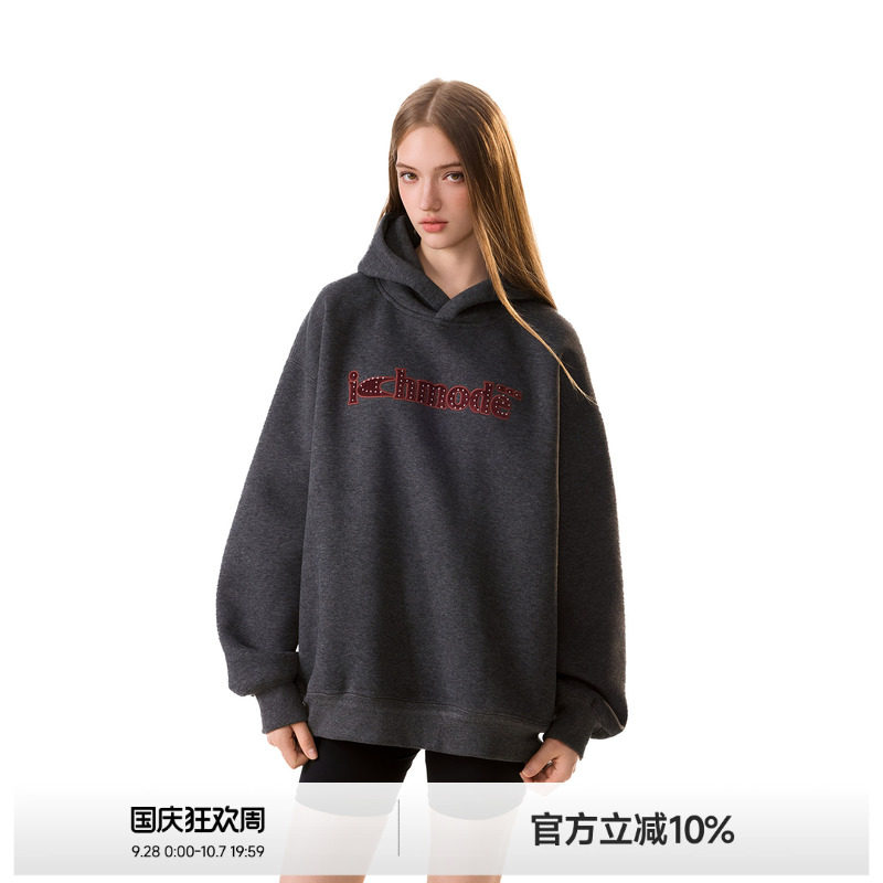 美式贴布绣撞色烫片连帽卫衣女图片