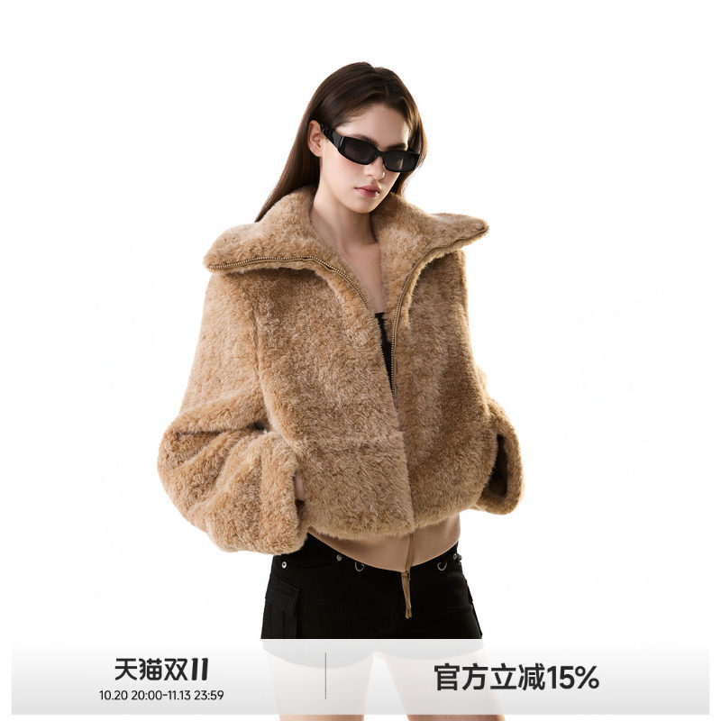 ICH MODE 翻领环保皮草短款夹棉外套女冬季新款保暖棉服防寒棉衣