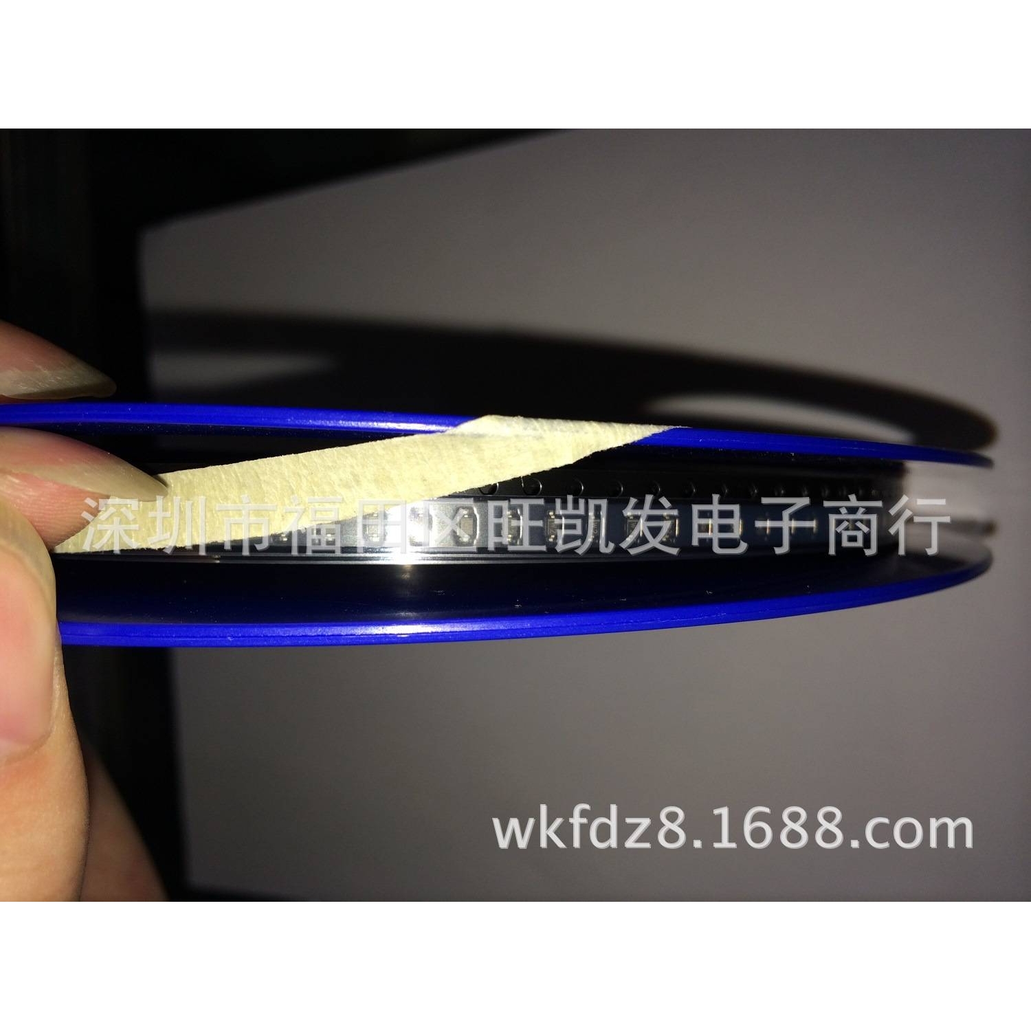 稳压二极管BZT52C3V0S 丝印W2 封装SOD-323 0805 3V 现货热卖