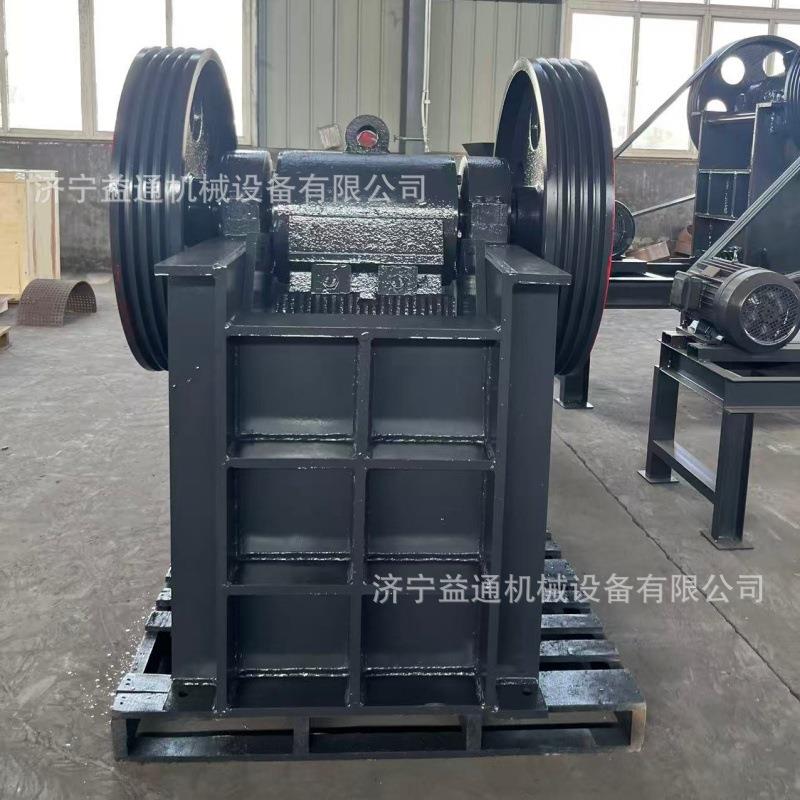 移鄂式破碎车建筑垃动圾破碎站岩石岗岩破XZN碎花机石料制砂鄂机