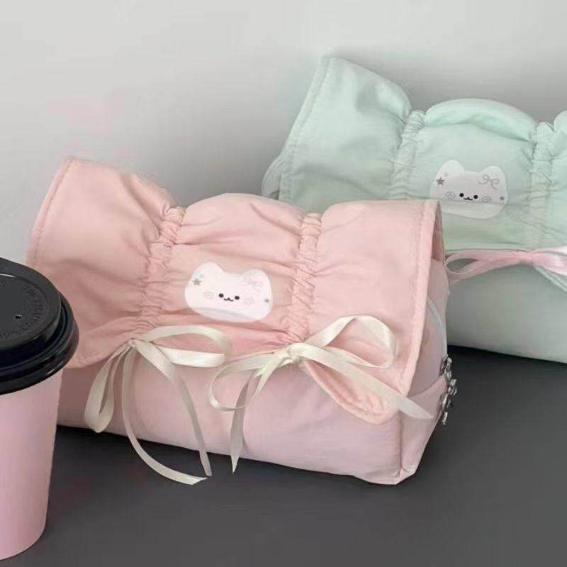 2025新款猫咪印花蝴蝶结软乎乎笔袋大容量百搭手拿包包文具收纳袋