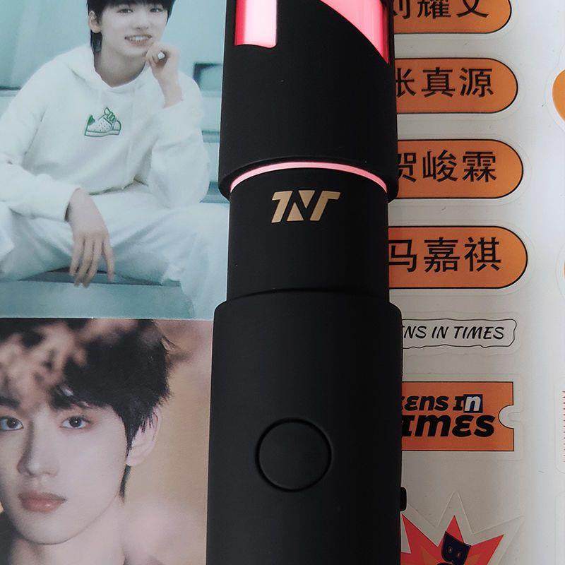 【1.1万人】TNT时代少年团官方应援棒荧光棒 宋亚轩刘耀文严
