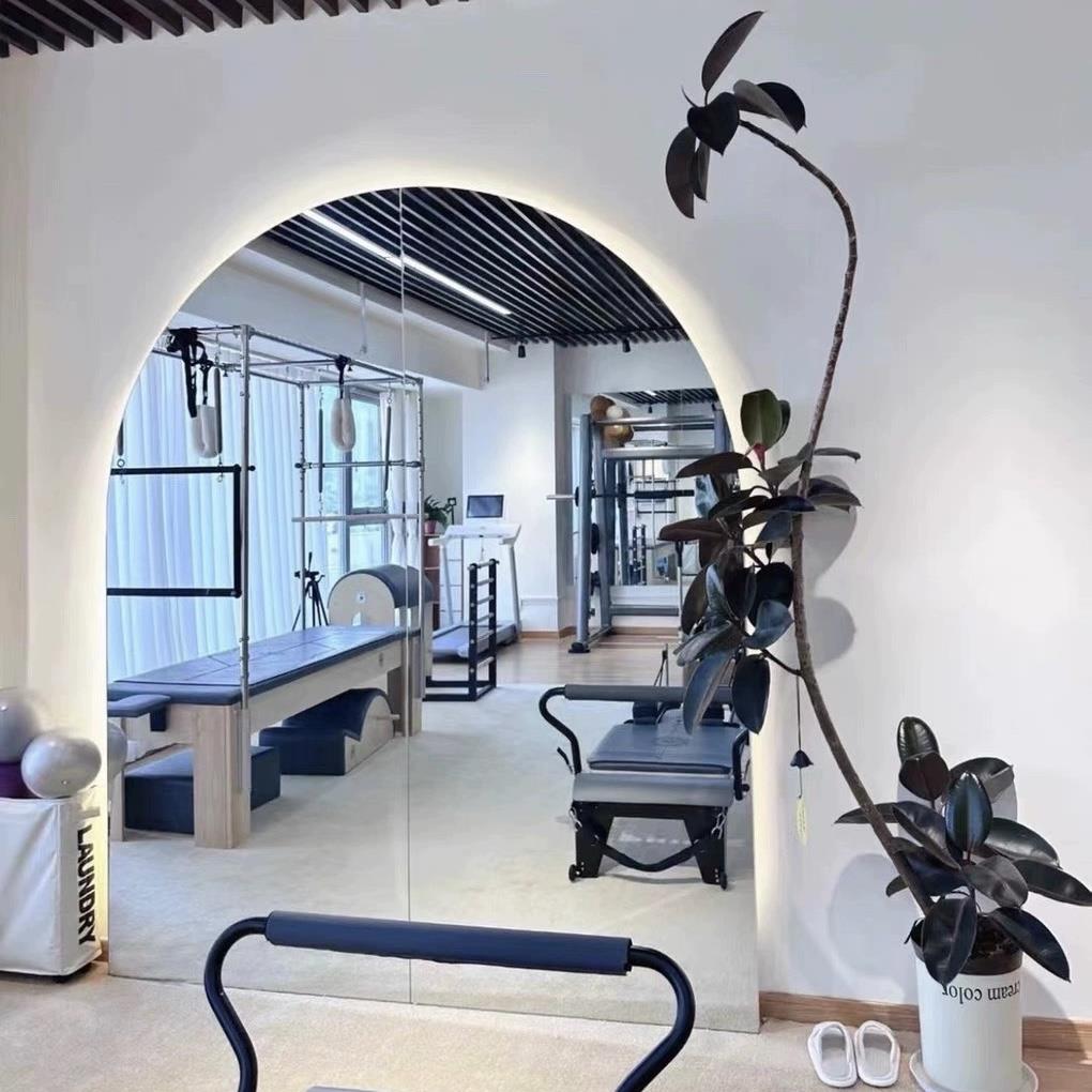 定制舞蹈工作室镜子椭圆形镜子普拉提墙玻璃全身镜与光健身瑜伽镜