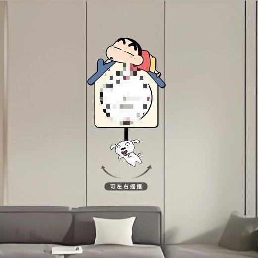摇摆餐厅钟表客厅挂墙新款时钟打孔挂钟免2024静音装饰画蜡笔小新