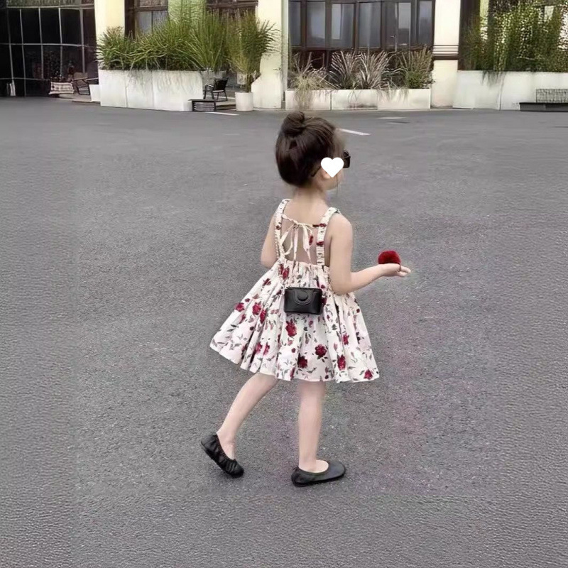 女童夏季连衣裙2025新款洋气儿童玫瑰花露背吊带裙女宝宝休闲裙子