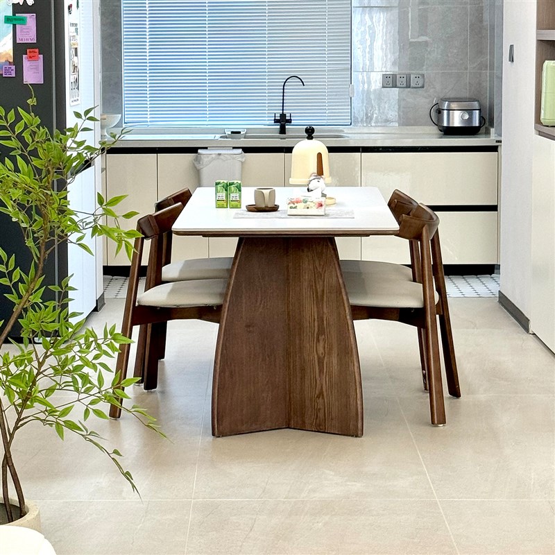 奥古斯特 长方形l岩板餐桌高级感全托意式极简家用小户型实木餐桌