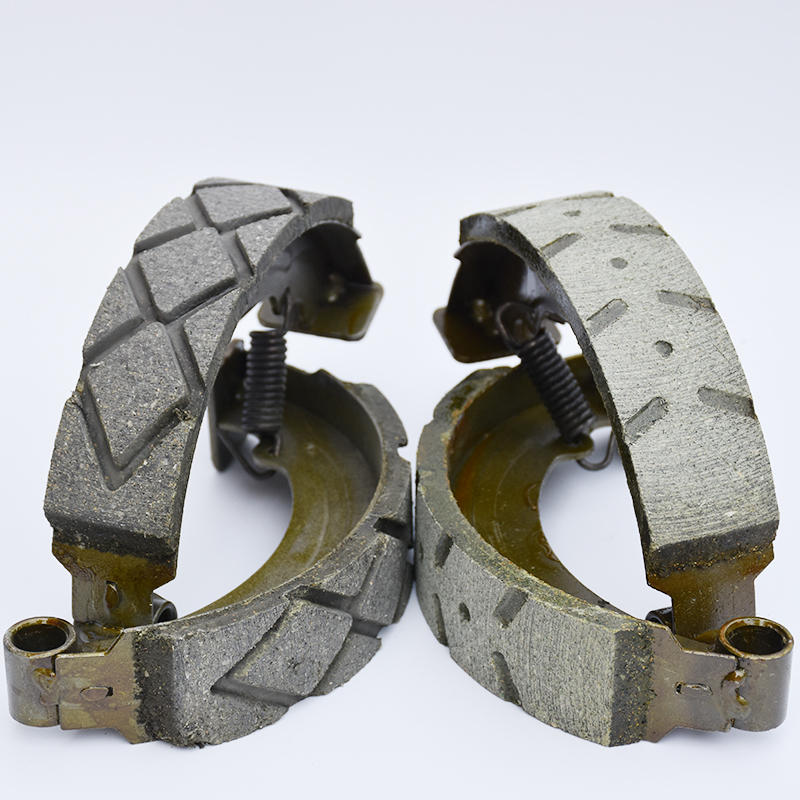 电动三轮车快递刹车配件130刹块160型蹄块静音防水刹车片加厚耐磨